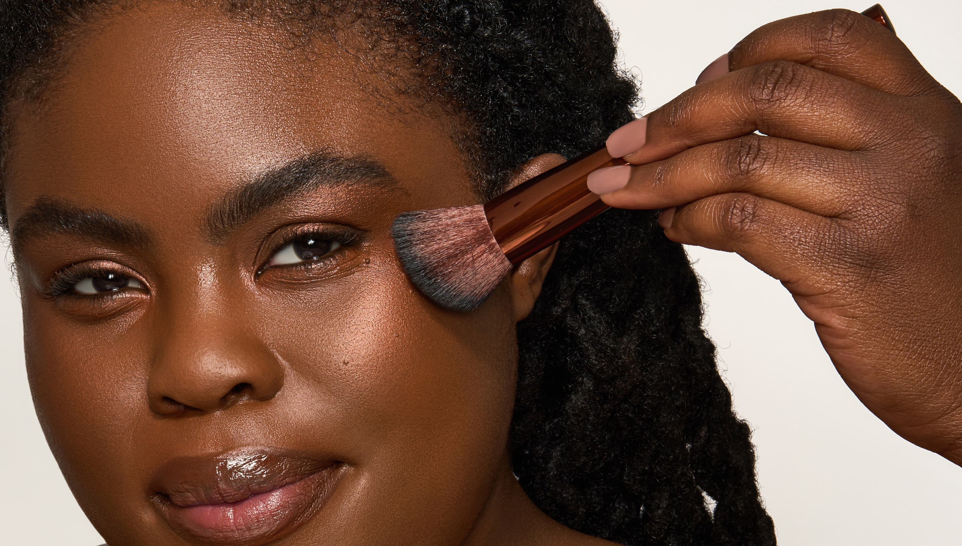 Yummy Skin Blurring Balm Lowlighter