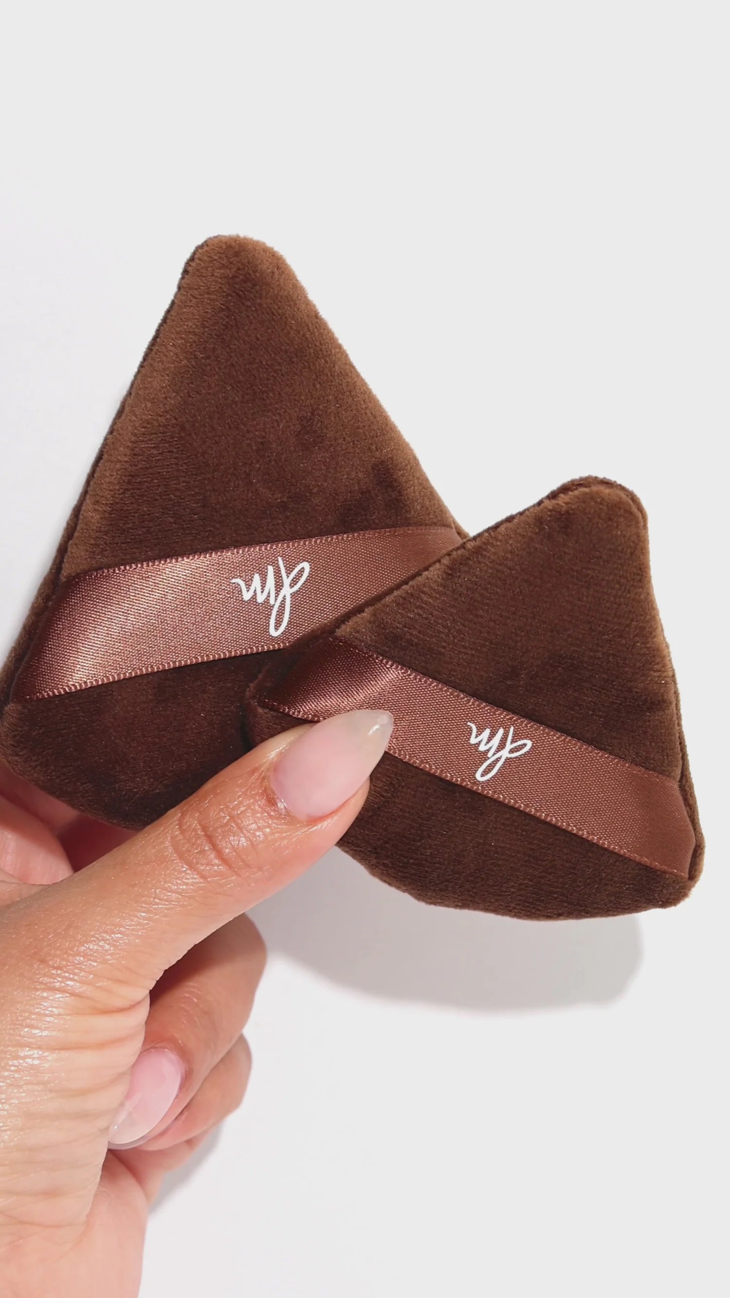 Yummy Skin Velour Puff Duo - Dark Chocolate