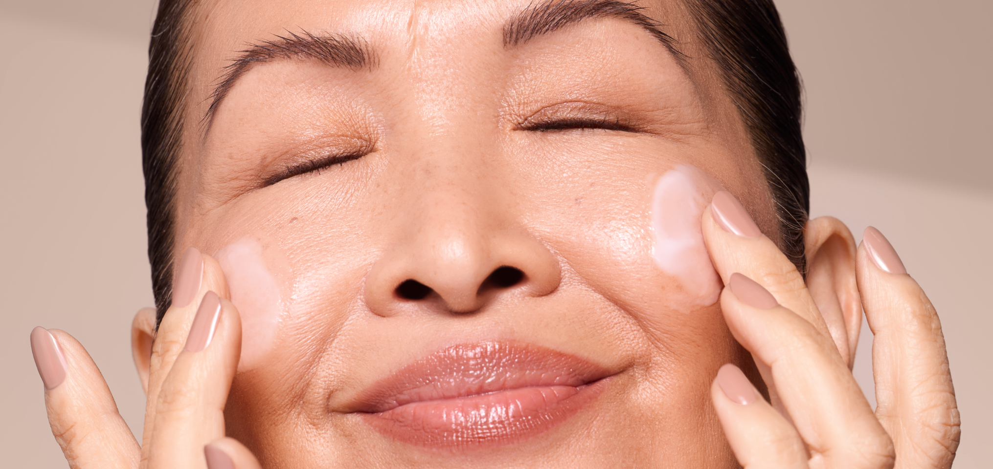 Yummy Skin 10/10 Barrier Boost Hyaluronic Acid + Ectoin Plumping Serum